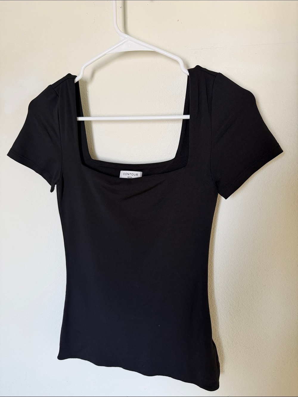 Aritzia Black Square Neck Short Sleeve Tee